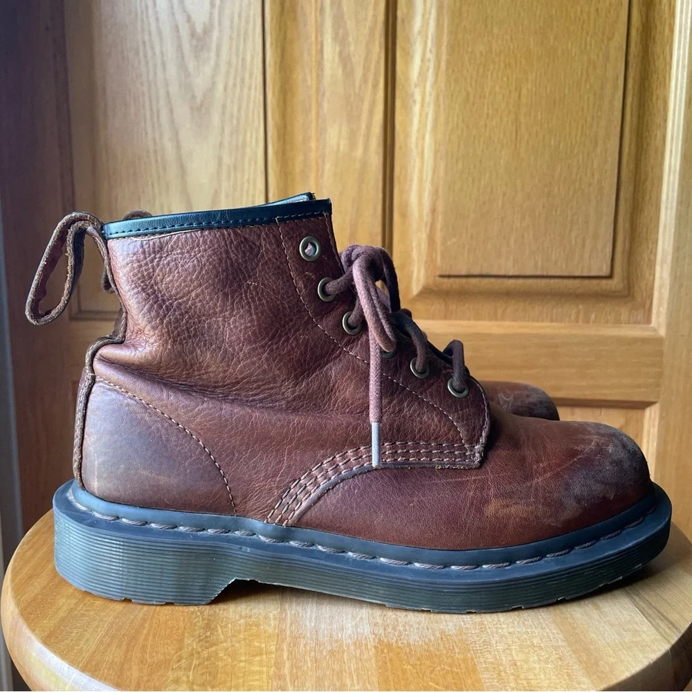 Vintage Dr. Doc Martens 23164 The Original Brown AirWair Mens 5 Womens 6